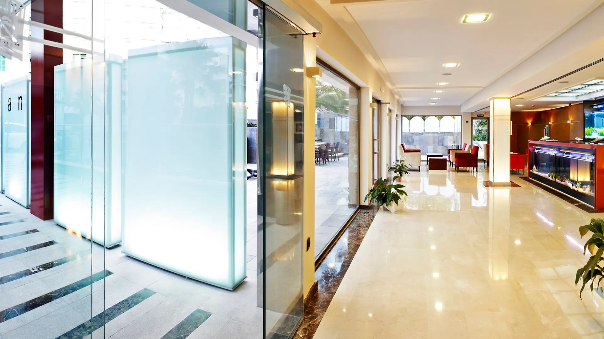 Mll Mediterranean Bay - Adults Only El Arenal