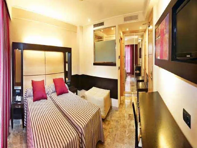 Hotel Mll Mediterranean Bay - Adults Only El Arenal